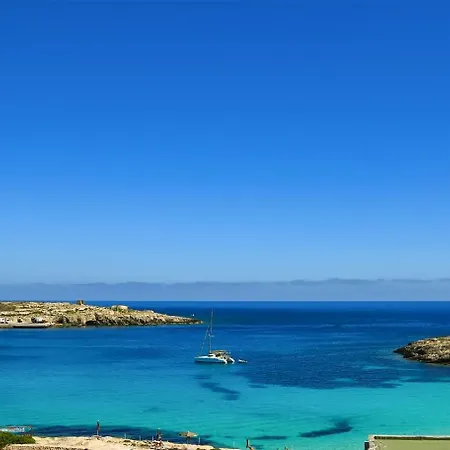 Attico Vista Mare * Lampedusa